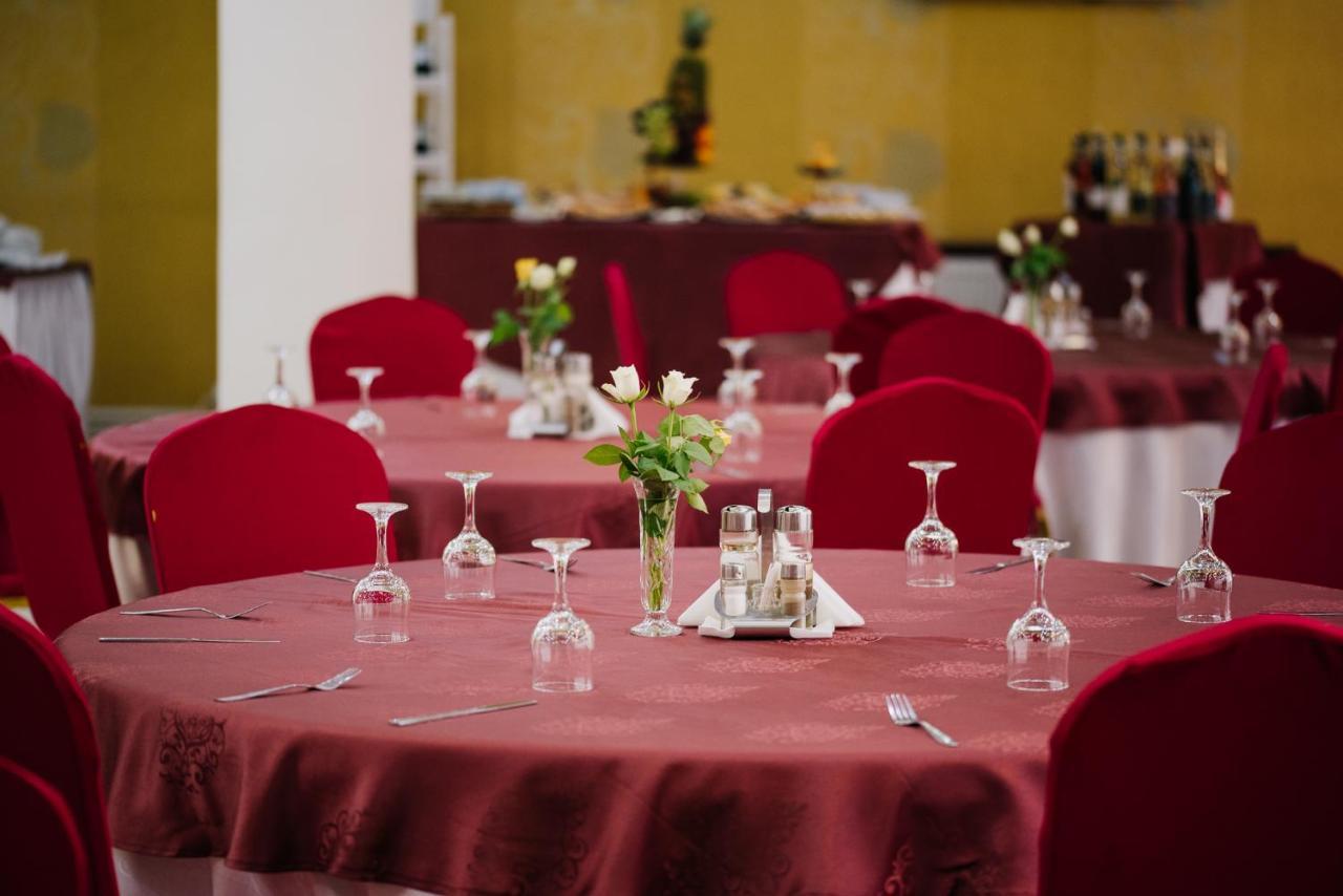 Complex Balnear Cerbul Hotel Kovászna Kültér fotó